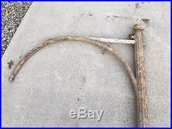 RARE FIND Early Old Vintage Fluted Arched Hook Swinger Pole for 42 Sign Gas Oil