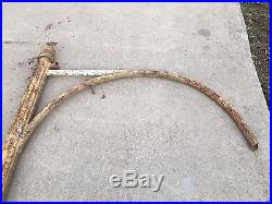 RARE FIND Early Old Vintage Fluted Arched Hook Swinger Pole for 42 Sign Gas Oil