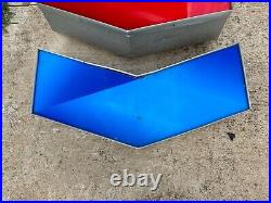 Vintage Chevron Dealer Neon Arrow Signs Original Gas Oil Advertising Sign