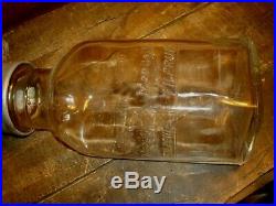 Vintage Mobil Motor Oil Can Arctic Filpruf Bottle, Gargoyle Sign Bottle