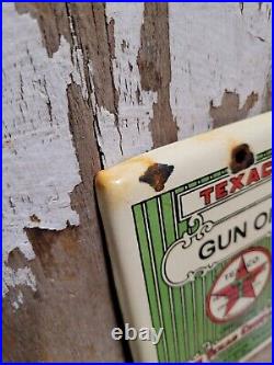 Vintage Texaco Gun Oil Porcelain Sign Firearm Gun Rifle Plaque Shotgun Lube 7x5